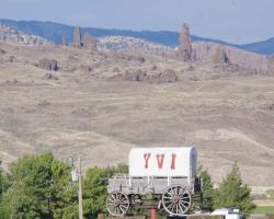 Yellowstone Valley Inn