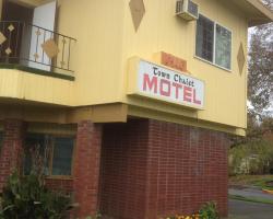 Town Chalet Motel