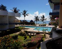 The Beachcomber Hotel & Resort