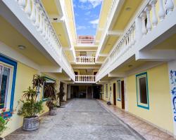 HC Blau Mar Hostel & Hotel