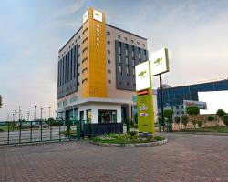 Hotel Caspia Pro Greater Noida