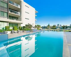 ULTIQA Freshwater Point Resort Broadbeach