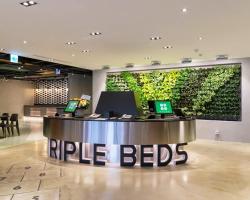 Green World Triple Beds