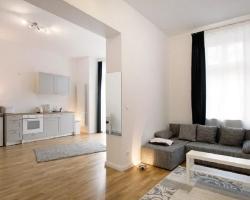 Sleeplikehome Apartment