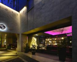 Roppongi Hotel S