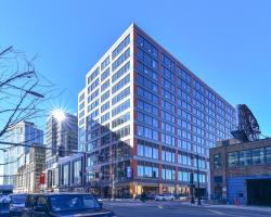 Global Luxury Suites at Fenway