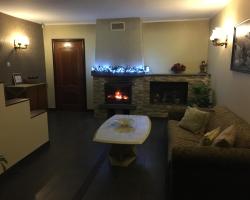 Lee Apartments