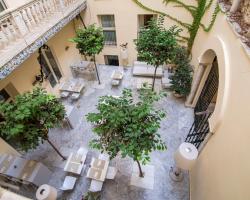 Petit Palace Santa Cruz