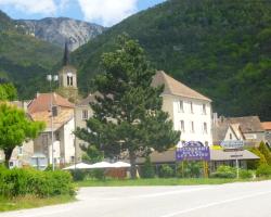 Hôtel Restaurant Les Alpins