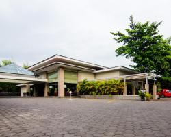 Tasneem Convention Hotel Yogyakarta