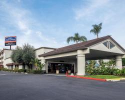 Howard Johnson by Wyndham Fullerton/Anaheim Conference Cntr