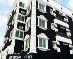 Ekonomy Hotel Yeosu
