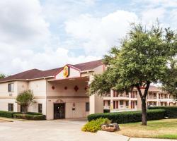 Super 8 by Wyndham Arlington East