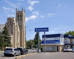 Travelodge by Wyndham Moose Jaw