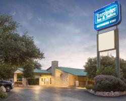 Travelodge Inn & Suites by Wyndham San Antonio Airport