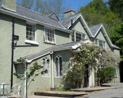 Geufron Hall Bed and Breakfast