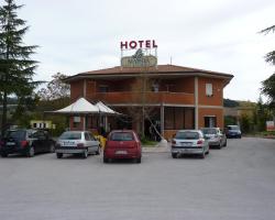 Hotel La Maestà