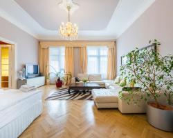 Wenceslas Square Apartment