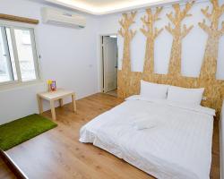 Kenting Market Austra Star Inn