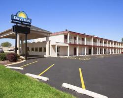 Days Inn by Wyndham Champaign/Urbana