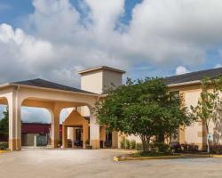 Days Inn & Suites by Wyndham New Iberia