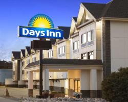 Days Inn by Wyndham Calgary Northwest