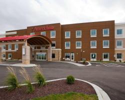 AmericInn by Wyndham Waupun