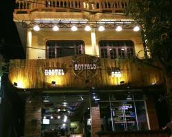 Buffalo Pub and Hostel
