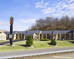 Super 8 by Wyndham Fort Chiswell Wytheville Area