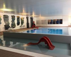 Vesterland Feriepark Hytter, hotell og leikeland
