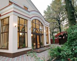 ZS Club Готель