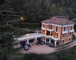 Villa Delle Camelie