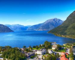 Kinsarvik Fjordhotel