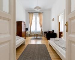 Kazinczy 32/II-Piano Central Apartments