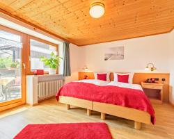 Familien- und Wellnesshotel "Landhaus Viktoria"