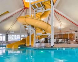 Pocaterra Inn & Waterslide