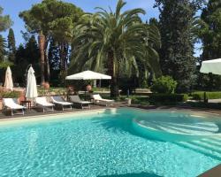 Villa Rosella Resort