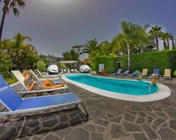 Apartamentos Adjovimar