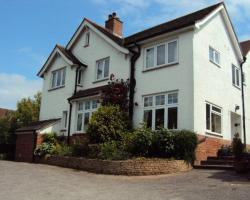 Coombe Bank Guest House