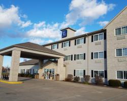 Oak Hill Inn & Suites