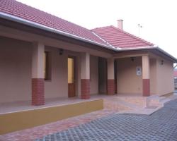 Dapsy Apartmanház