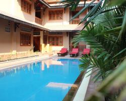 Shining Angkor Apartment Hotel