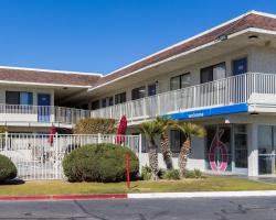 Motel 6-Mojave, CA