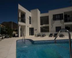 Hotel La Posada De Paco - Spa & Adults Friendly
