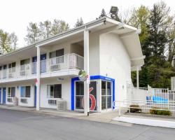 Motel 6-Kelso, WA - Mt. St. Helens