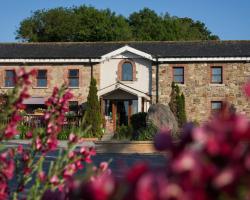 Newgrange Lodge