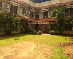 Blooming Bay - Clifftop Beach Resort