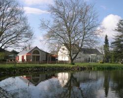 Au Bas Chalonge Chambres d'hôtes