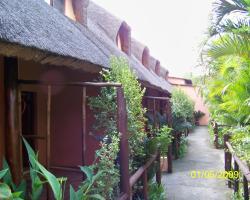 Umfolozi Riverlodge & Birdpark