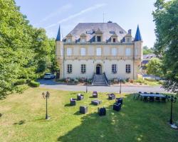 Domaine de Puy Robert LASCAUX - A 800m Grotte de Lascaux - Hôtel avec piscine - Chambres et gîtes-appartements - Sarlat - Dordogne